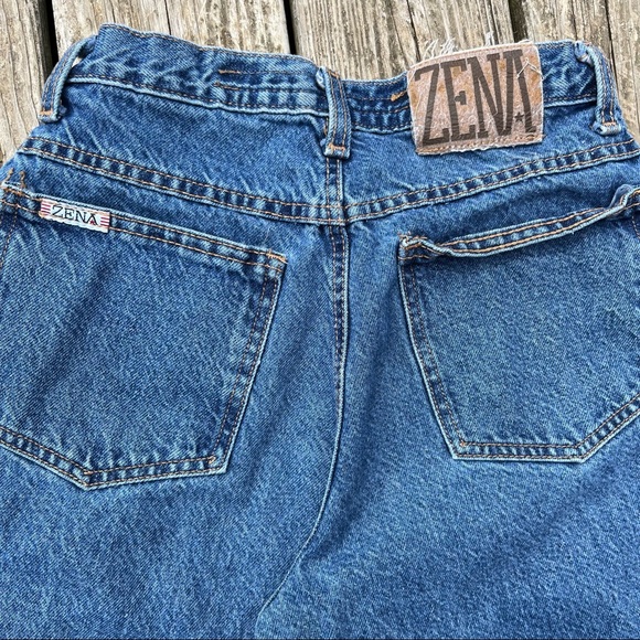 Vintage 90s Zena High Waist Taper Leg Medium Wash Mom Jeans - Picture 4 of 6